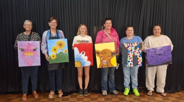 Brr, Its Winter, lets get cosy Paint N Sip Hillston Exies Sat 26th July 3:00pm - 6:00pm - Image 3